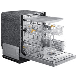 Samsung 24" 44 dBA Smart Built-In Dishwasher DW80B6060US/AC - Scratch & Dent