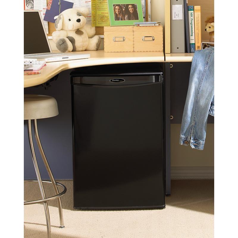 Danby 2.6 cu Bar Fridge DAR026A1BDD - Scratch and Dent