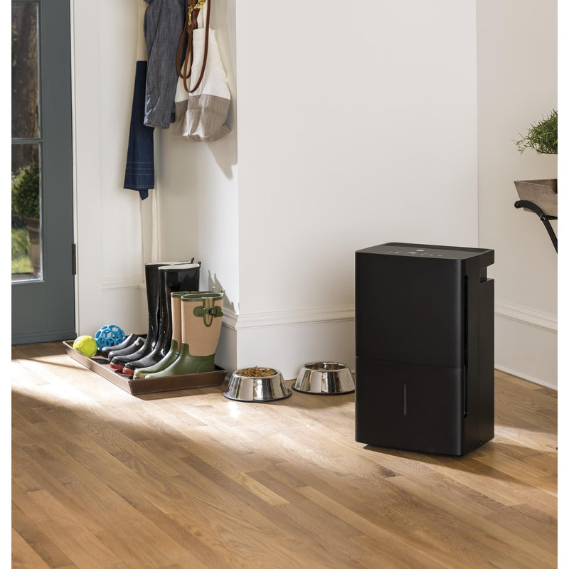 GE 70-pint Dehumidifier APER70LW IMAGE 5