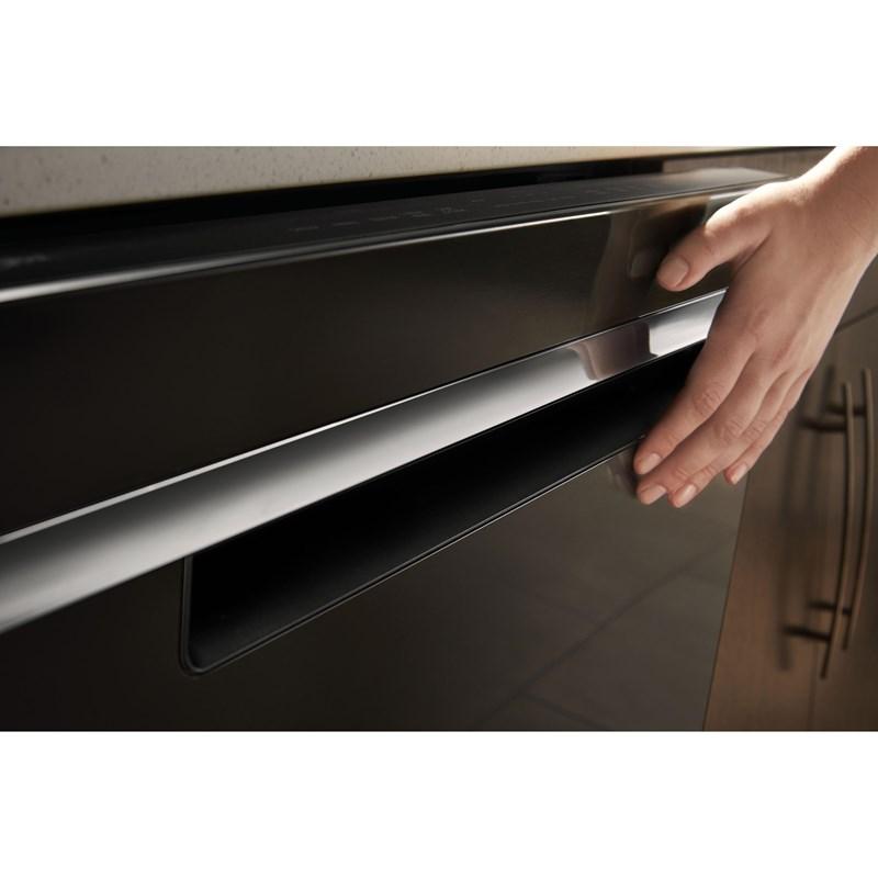 Whirlpool 24" 51 dBA Built-In Dishwasher WDT730PAHV - Scratch and Dent