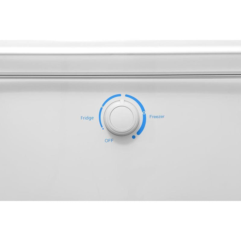  Frigidaire 13 cu. ft. Upright Freezer FFUE1326AW IMAGE 7