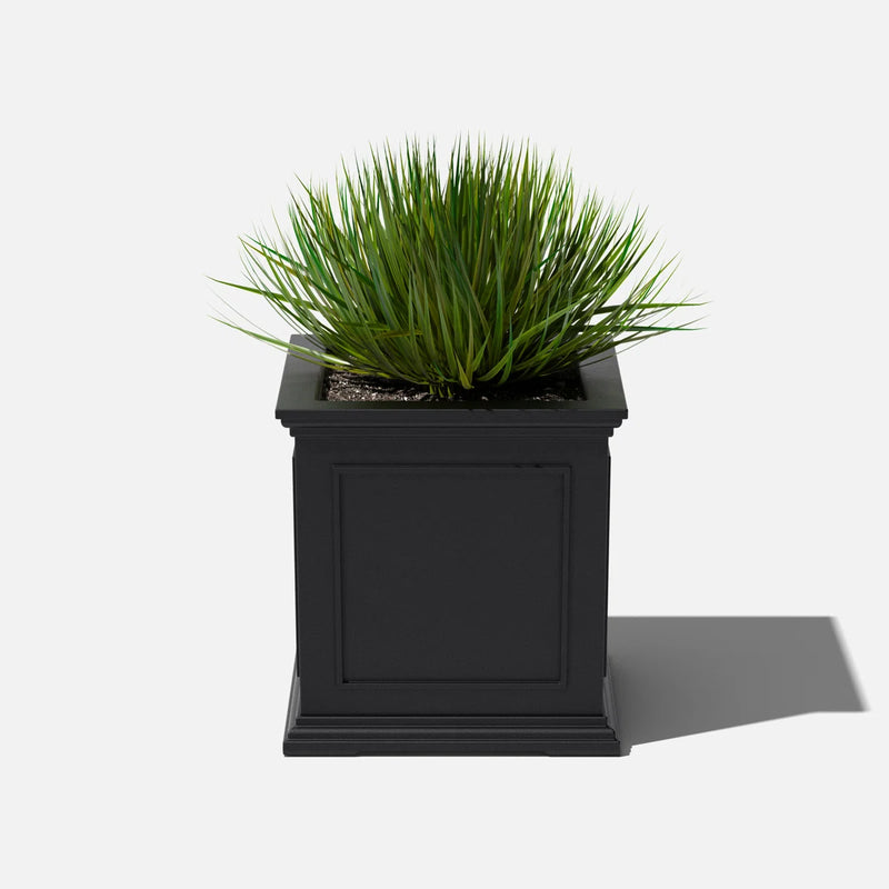 Sol 72 Outdoor™ Abram Planter Box in Black UBGK1188 - Refurbished