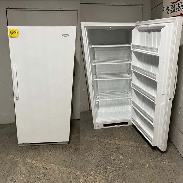 Used Woods 17 cu Upright Freezer
