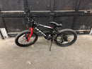 Huffy Algonquin 18-inch Boys’ Rigid 6-Speed Mountain Bike *Cut in seat