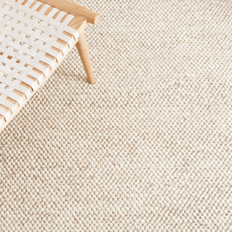 Safavieh 8' x 10' Natura Tonal Hues Rug in Beige Ivory NAT425B-8 - Like New