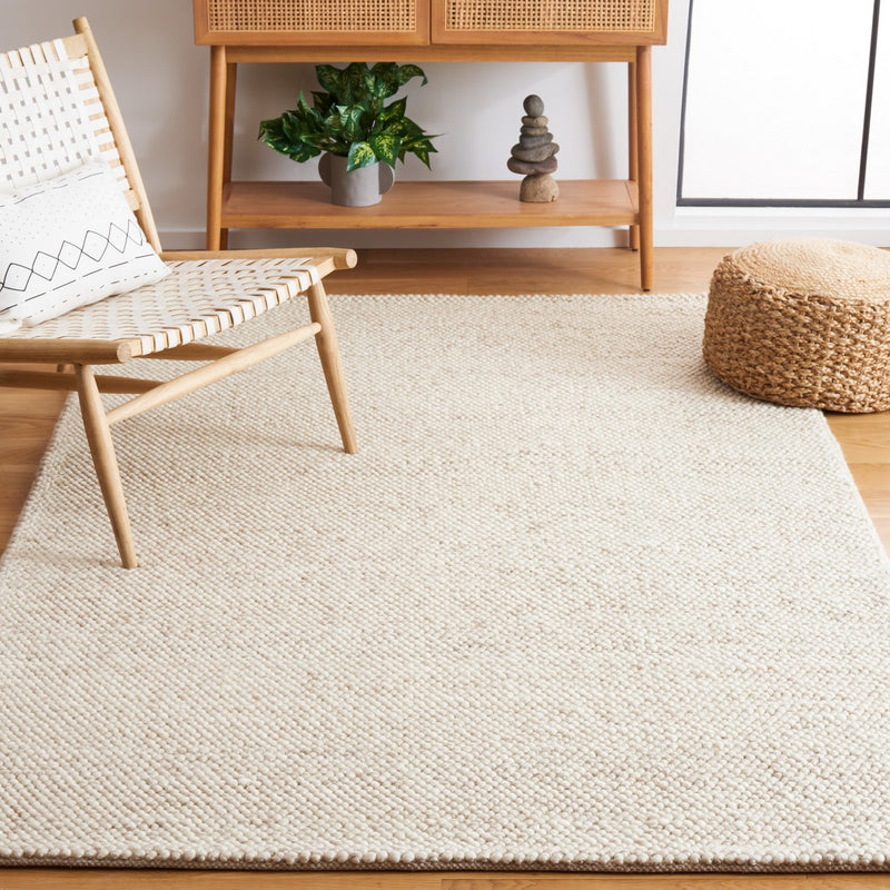 Safavieh 8' x 10' Natura Tonal Hues Rug in Beige Ivory NAT425B-8 - Like New