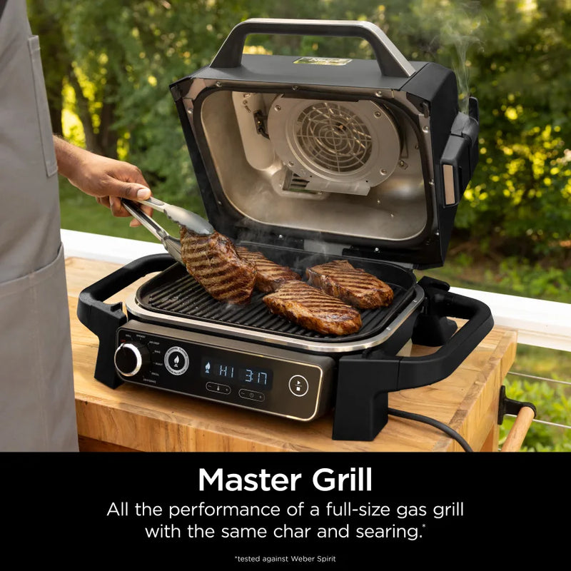 Ninja Woodfire™ Outdoor Grill & Smoker with Premium Grill Cover OG701LWC - Refurbished