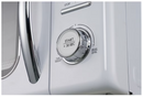 Galanz 0.7 cu Retro Countertop Microwave GLCMKZ07WER07 - New