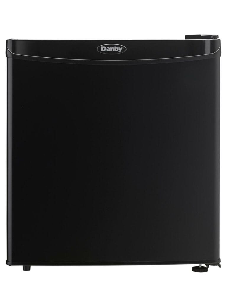 Danby 1.6 cube Compact Fridge DAR016A1BDB - Scratch and Dent
