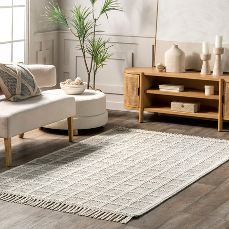 Nuloom 4' x 6' Huia Casual Striped Wool Blend Tassel Area Rug TXNC02A-406 - Pre-Loved