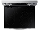 Cuisinière Samsung 30" 6,3 pi³ à double four intelligent et plaque de cuisson en verre NE63A6751SS/AC - Rayures et bosses 