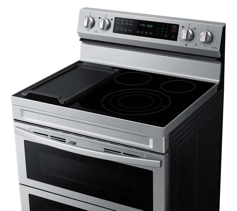 Samsung 30" 6.3 cu Smart Dual Oven Glass Top Range NE63A6751SS/AC - Scratch & Dent